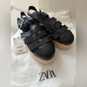 Zara Black Platform Espadrilles Sandals - size 6
